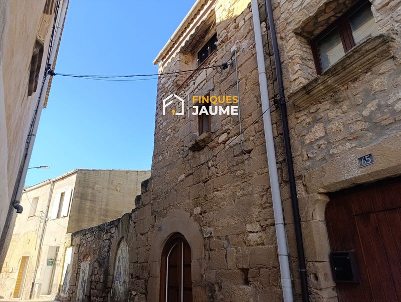 Casa en venta Maials, Lleida. Ref: 1180. Finques Jaume Immobiliària 