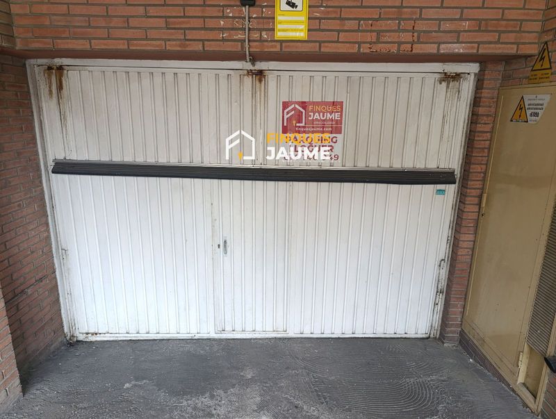 Garatge en lloguer Lleida. Ref: 1237. Finques Jaume Immobiliària 