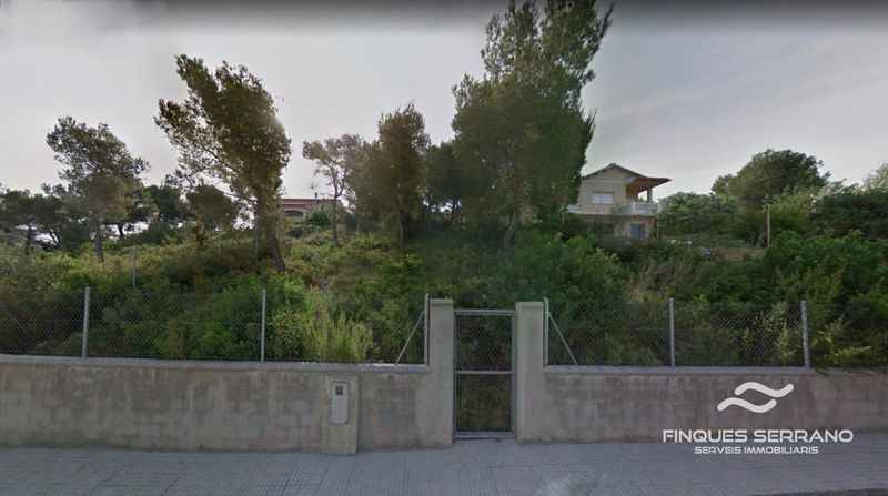 Parcela en venta Castellet I La Gornal, Barcelona. Ref: 1576. Finques Serrano