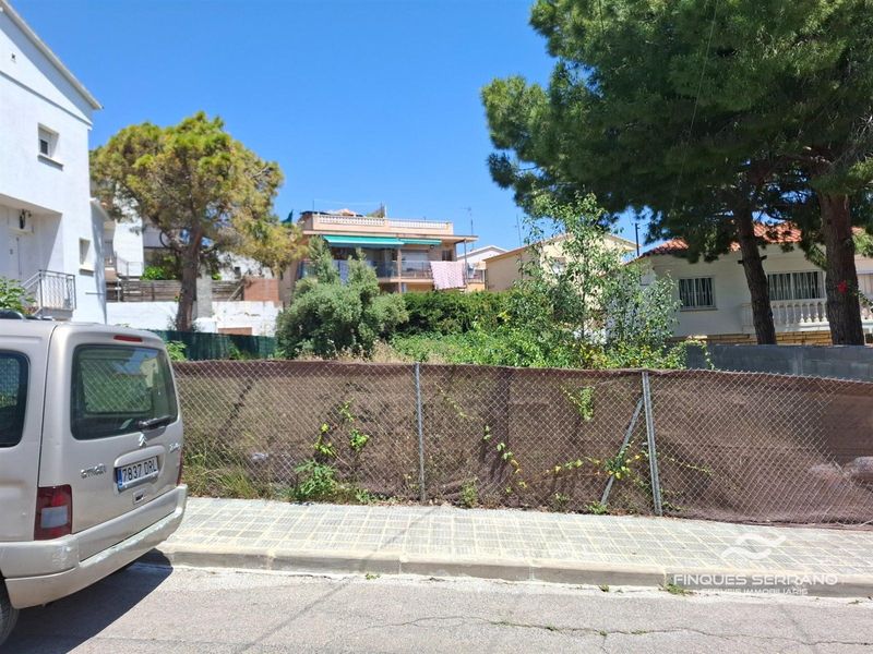 Parcela en venta Segur De Calafell, Tarragona. Ref: 2047. Finques Serrano