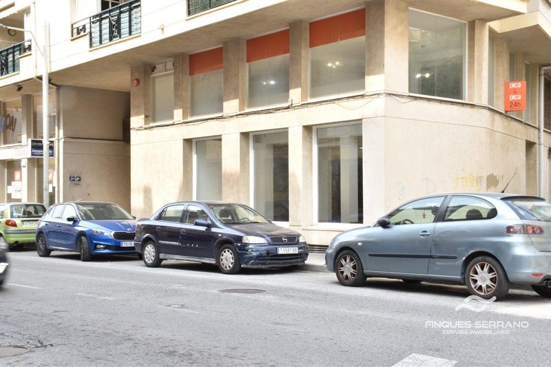 Local Comercial en venta El Vendrell, Tarragona. Ref: 2140. Finques Serrano