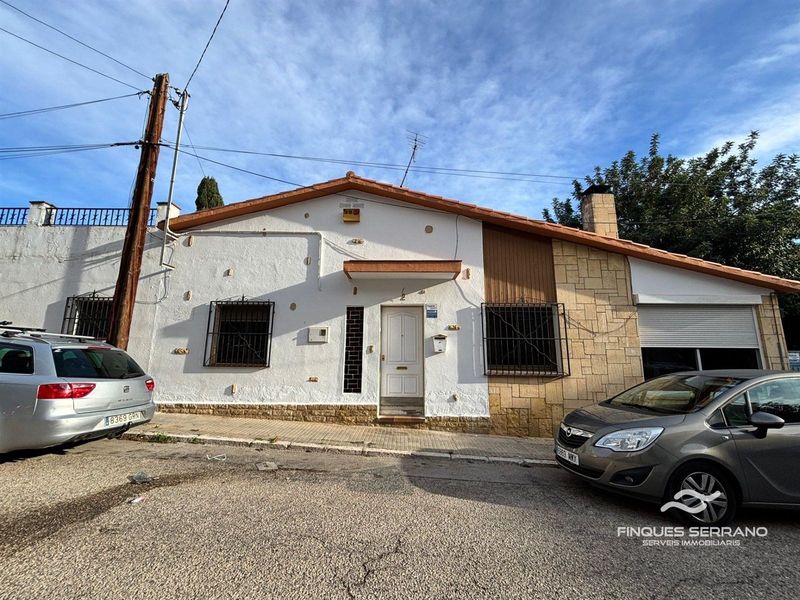 Adosado en venta Cubelles, Barcelona. Ref: 2193. Finques Serrano