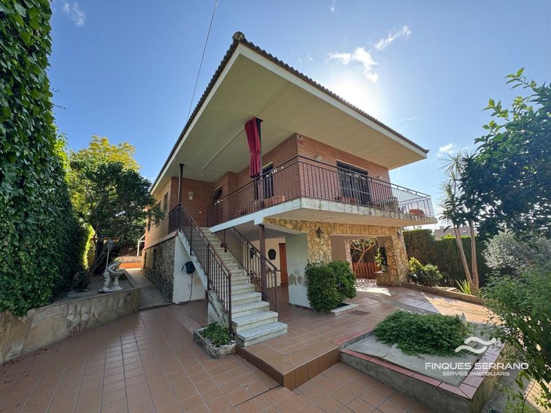 Chalet Independiente en venta Calafell, Tarragona. Ref: 2202. Finques Serrano