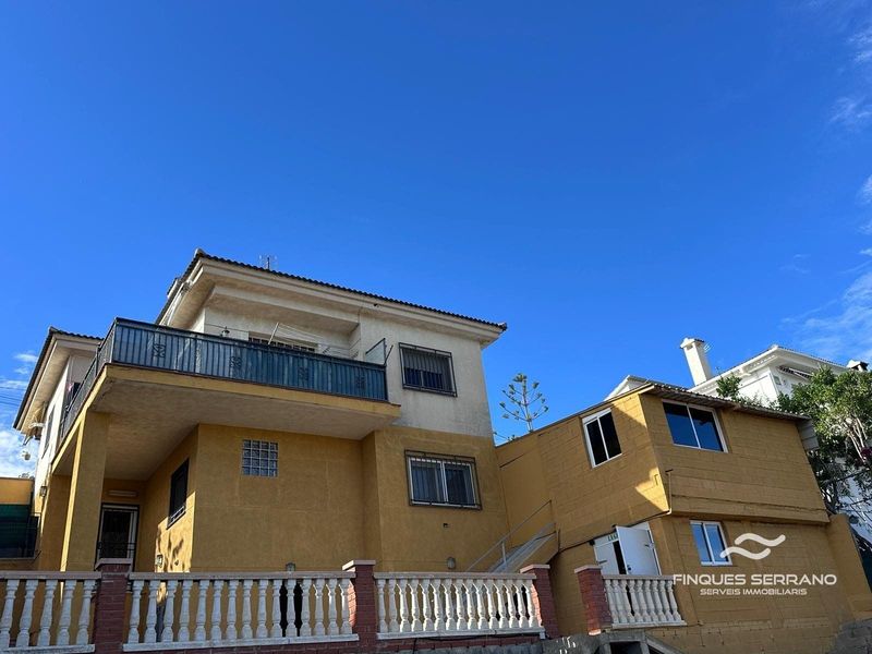 Chalet Independiente en venta Segur De Calafell, Tarragona. Ref: 2222. Finques Serrano