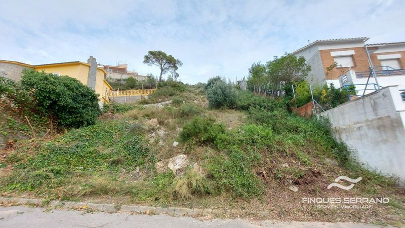 Parcela en venta Segur De Calafell, Tarragona. Ref: 2300. Finques Serrano