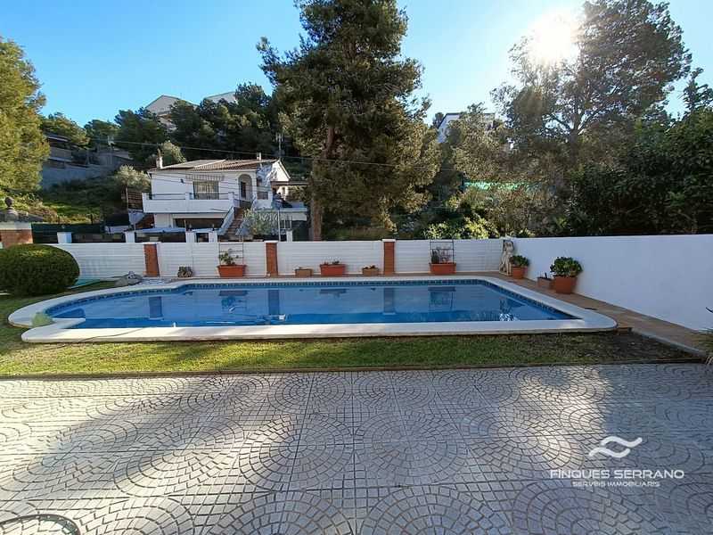 Chalet Independiente en venta Segur De Calafell, Tarragona. Ref: 2704. Finques Serrano