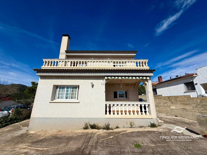 Xalet Independent en venda El Vendrell, Tarragona. Ref: 2734. Finques Serrano