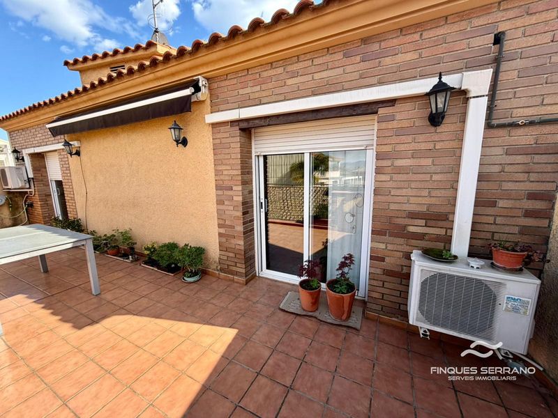 Àtic en venda Castellet I La Gornal, Barcelona. Ref: 2735. Finques Serrano