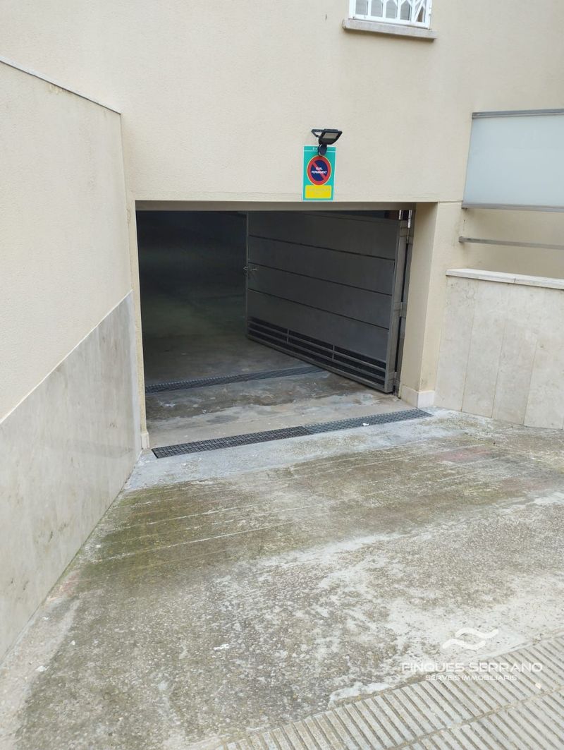 гараж на продажу Segur De Calafell, Tarragona. Ref: 2840. Finques Serrano
