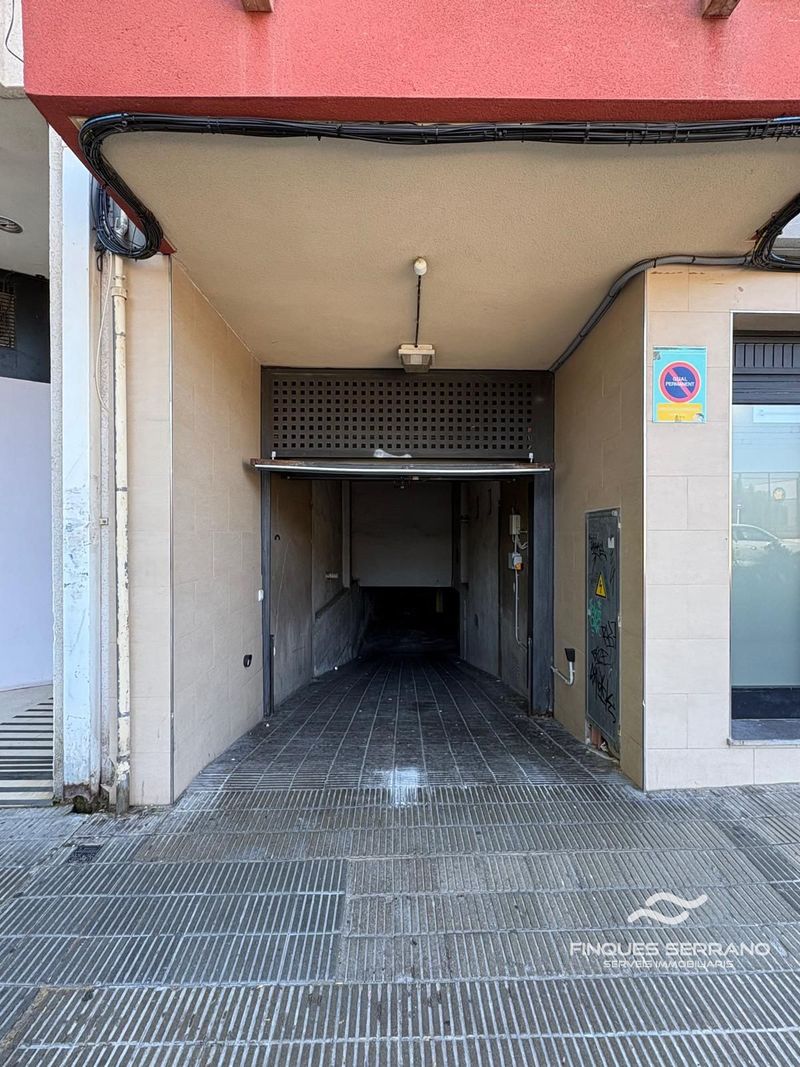 гараж на продажу Calafell, Tarragona. Ref: 2851. Finques Serrano