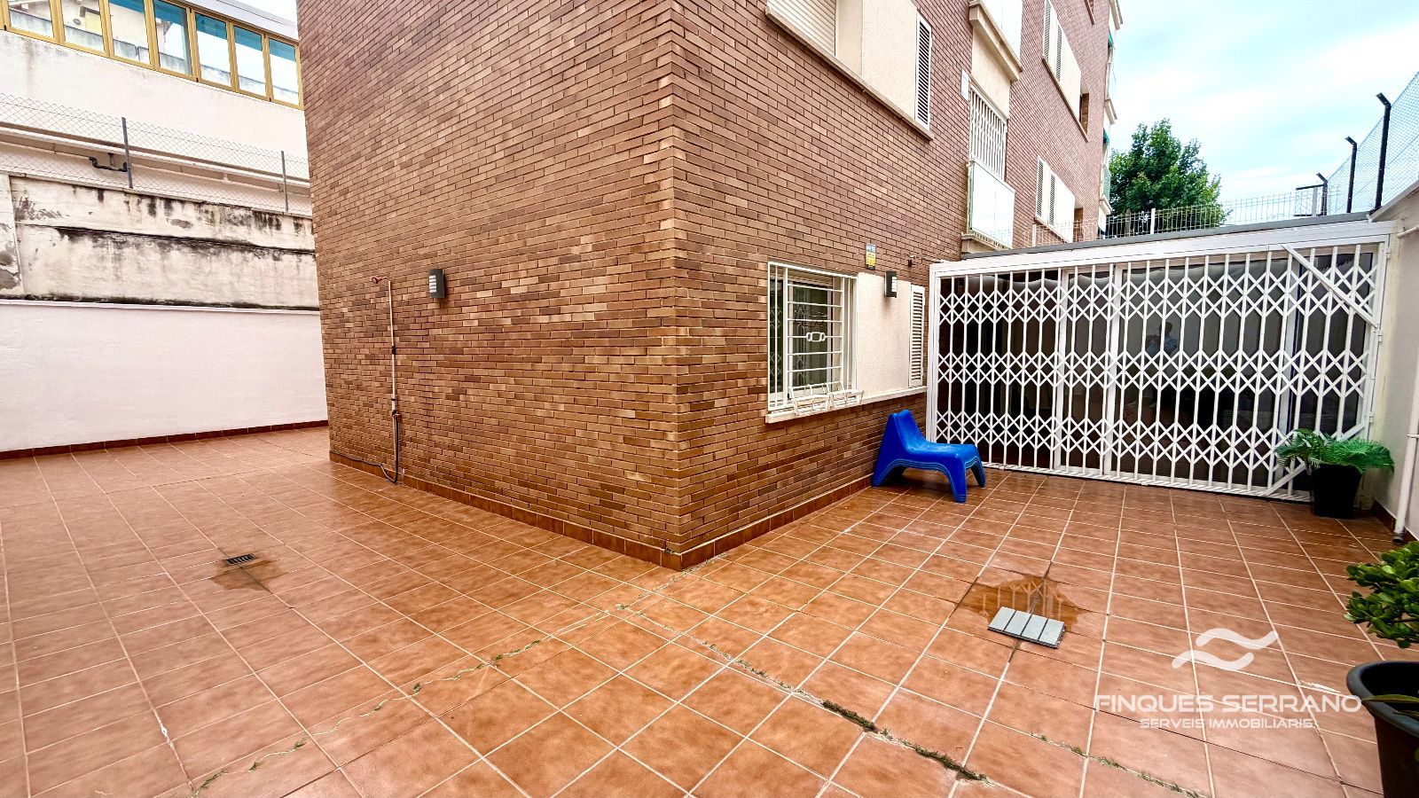 🏡🌞 ¡PLANTA BAJA CON TERRAZA DE 100 m² A UN PASO DE LA PLAYA Y DE LA ESTACIÓN! - Foto 25