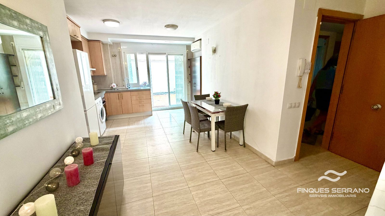 🏡🌞 ¡PLANTA BAJA CON TERRAZA DE 100 m² A UN PASO DE LA PLAYA Y DE LA ESTACIÓN! - Foto 4