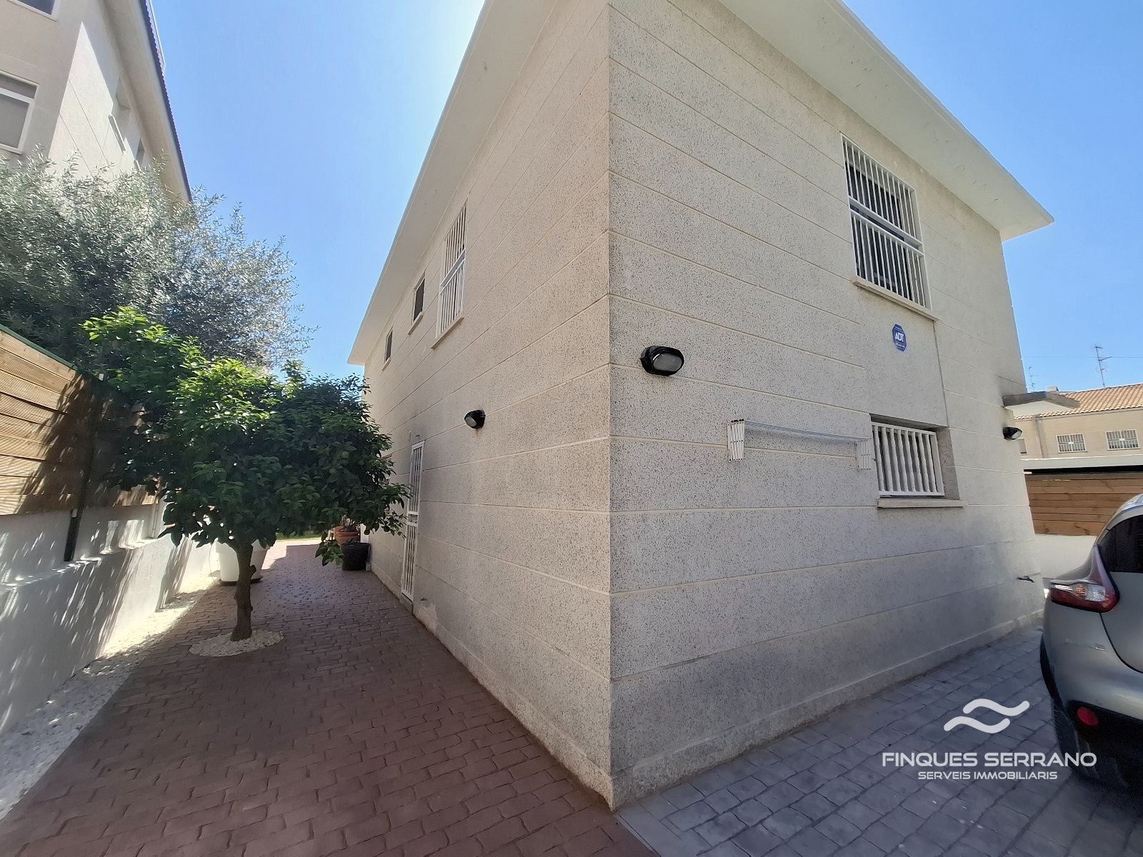 Chalet independiente a 100 metros del mar en Cunit - Foto 12