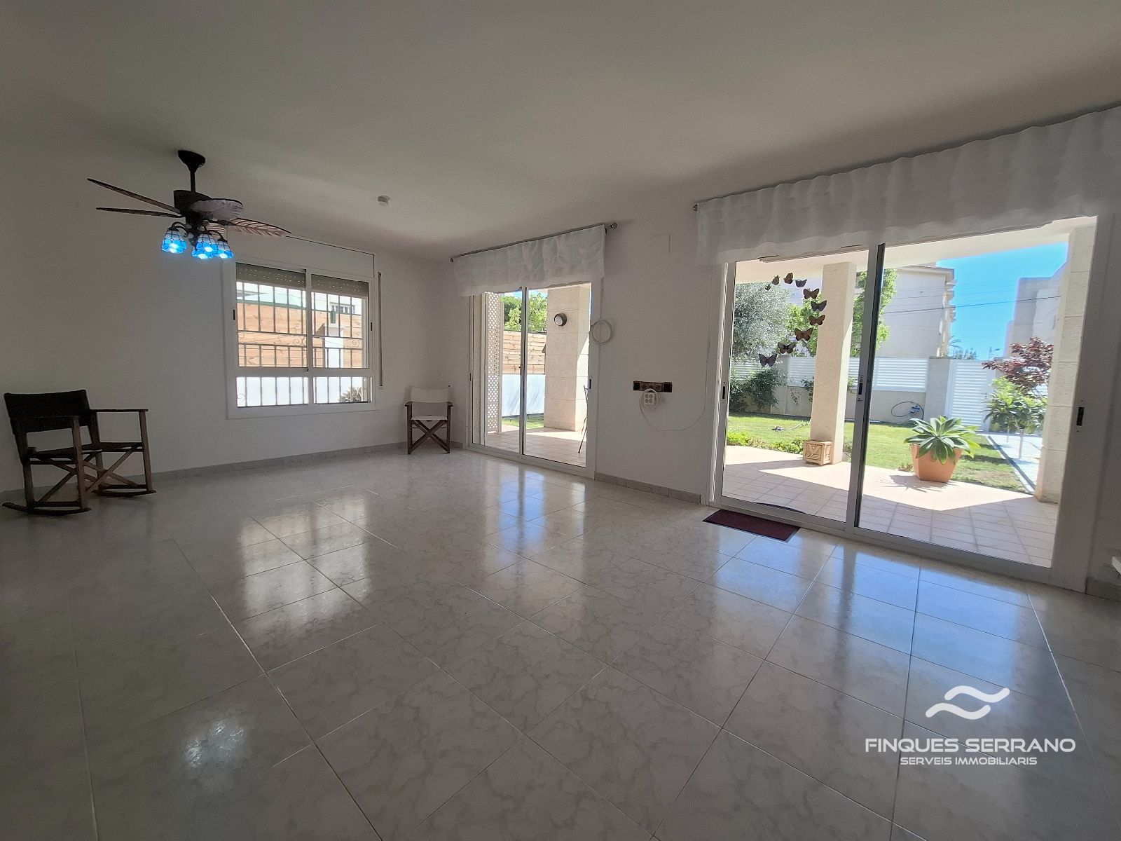Chalet independiente a 100 metros del mar en Cunit - Foto 17
