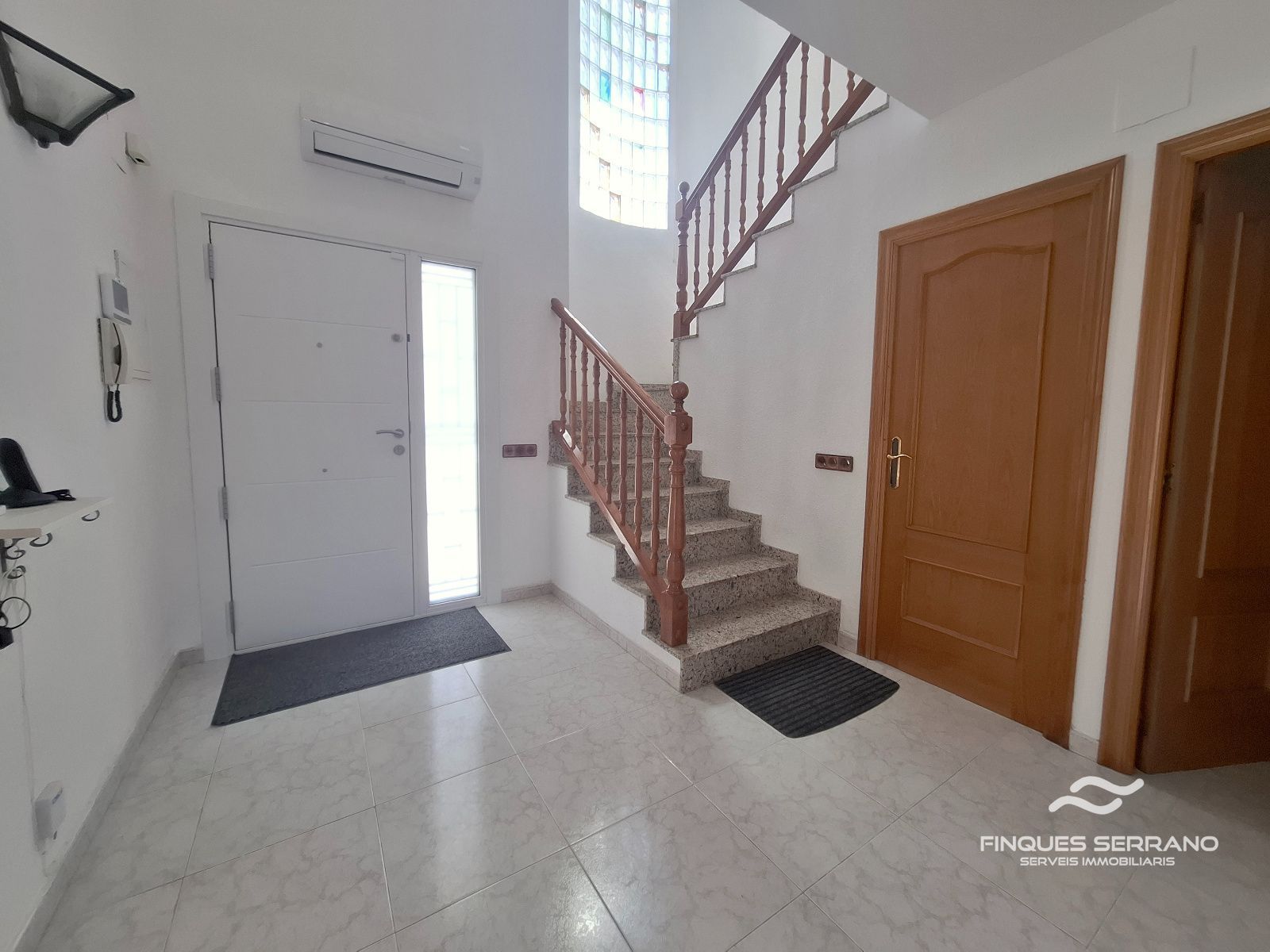 Chalet independiente a 100 metros del mar en Cunit - Foto 23