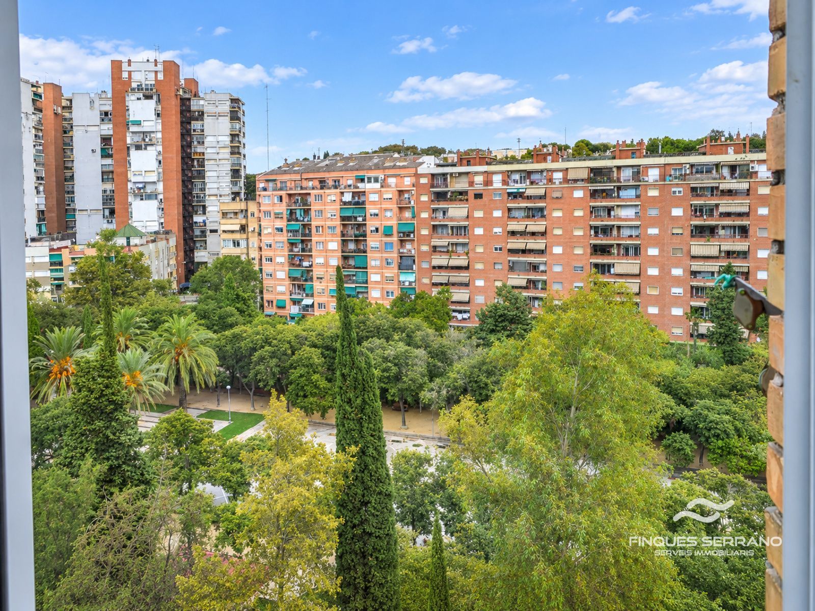 Ático para reformar con vistas panorámicas en el Paseo de la Zona Franca, Barcelona - Foto 1