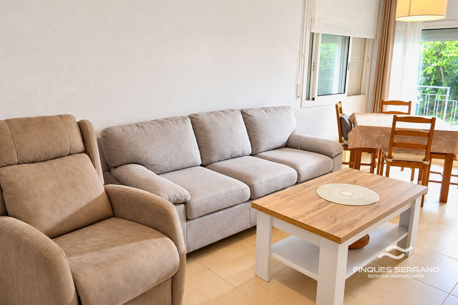 TU PROPIO RINCÓN DE TRANQUILIDAD EN SEGUR DE CALAFELL: PLANTA BAJA CON TERRAZA-JARDÍN - Foto 5