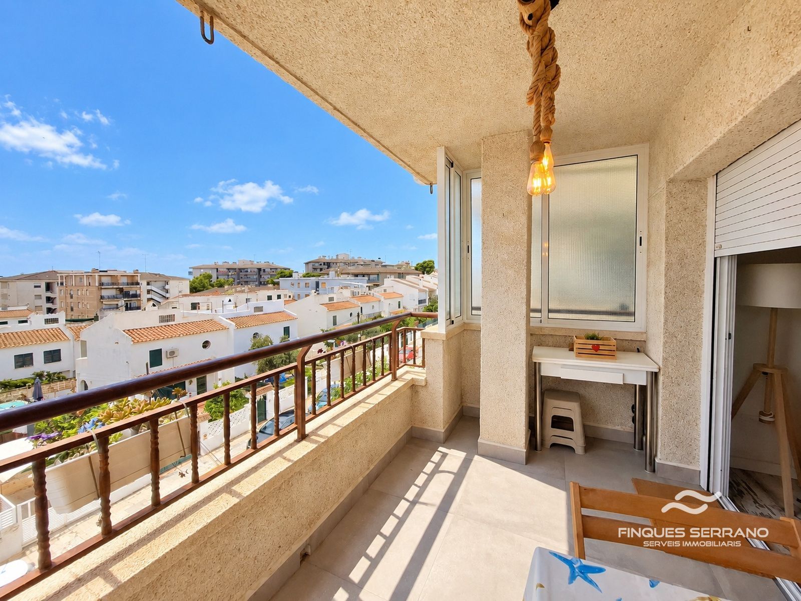 Ático -  estudio reformado con terraza, parking y trastero en Cunit - Foto 4