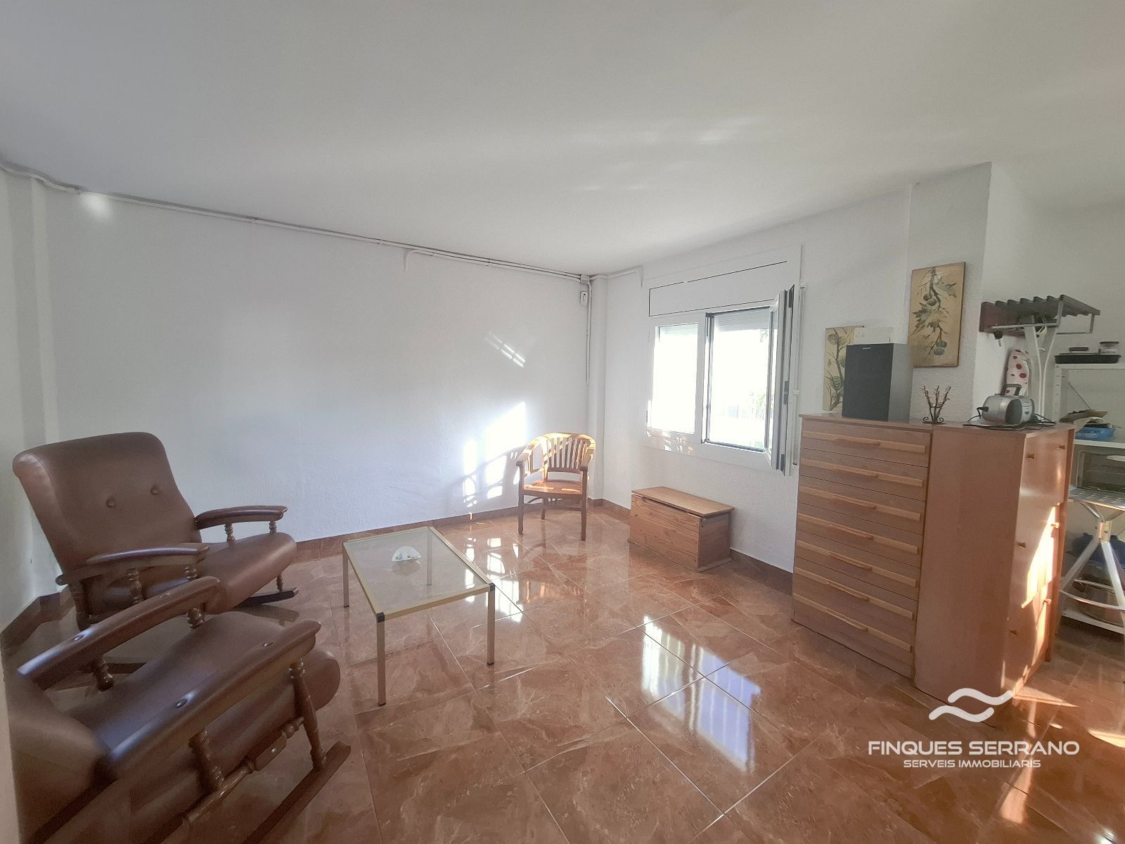 Chalet independiente con gran jardín, garaje y cocina de verano en Can Torrents, Cunit - Foto 33