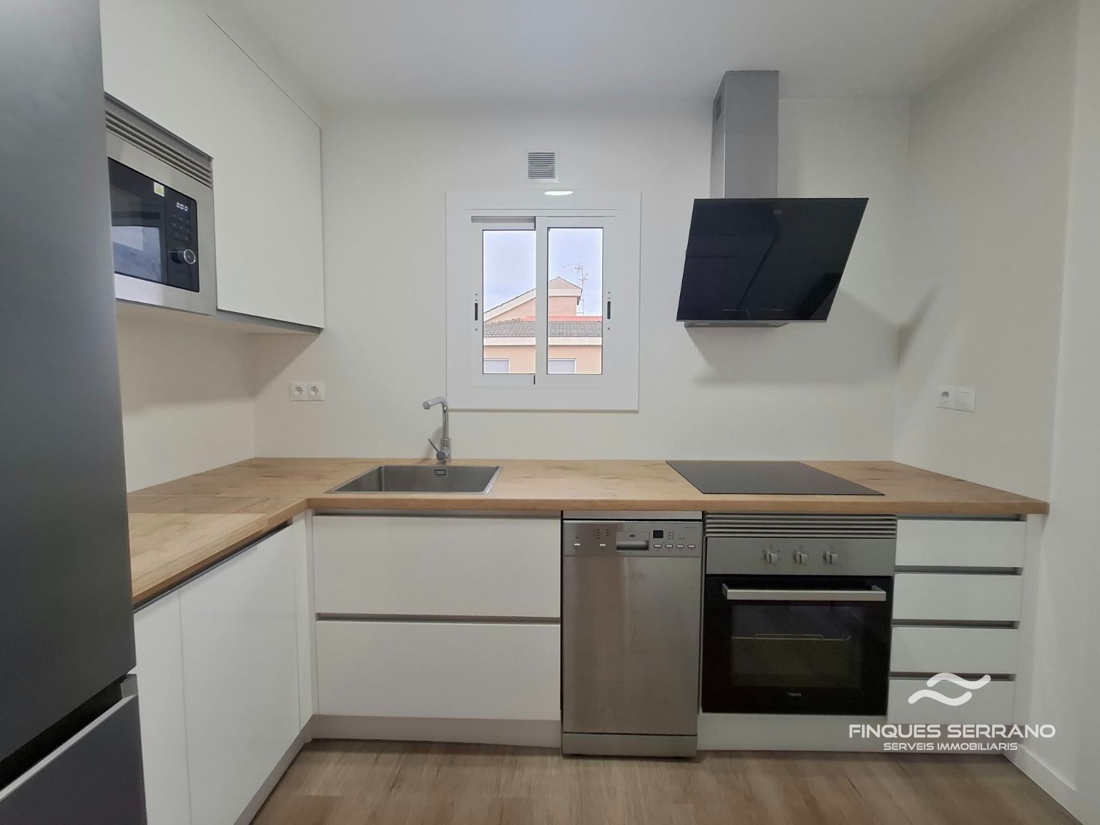 Ático reformado con terraza y parking a 100 metros de la playa en Cunit Diagonal - Foto 15