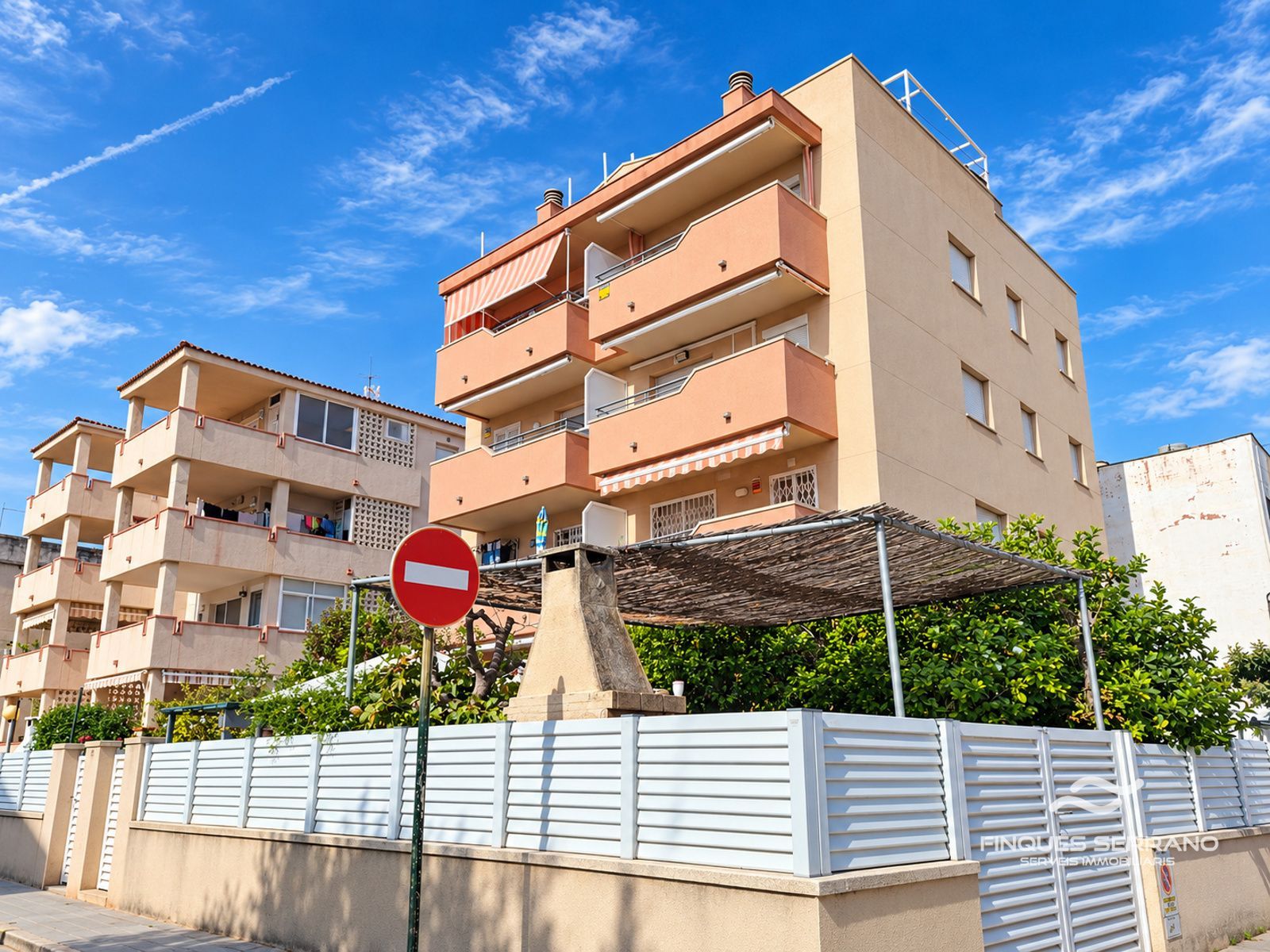 A UN PASO DEL MAR, UN MUNDO DE POSIBILIDADES: ÁTICO CON GRAN SOLÁRIUM PRIVADO EN CUNIT - Foto 27