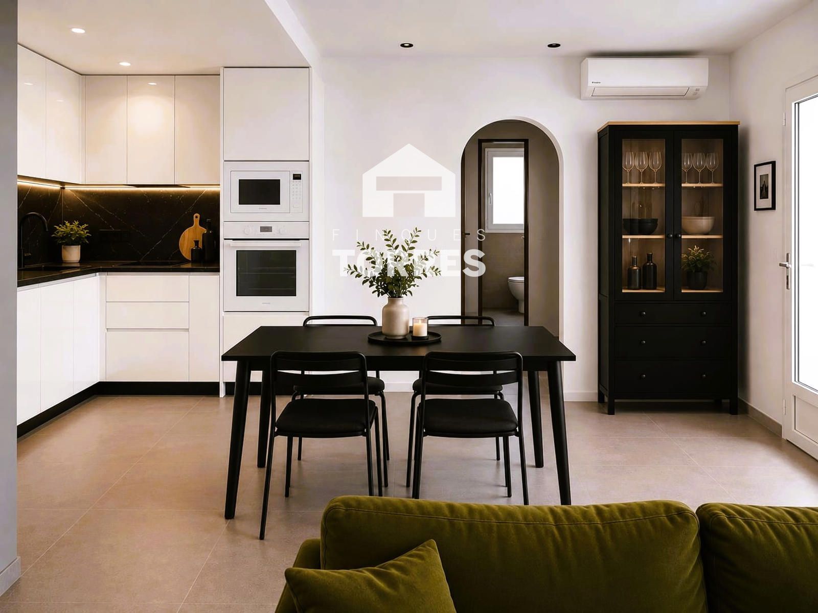 Detached Villa for sale in Ciutadella de Menorca, Baleares (Cala en Bosch) - Foto 1