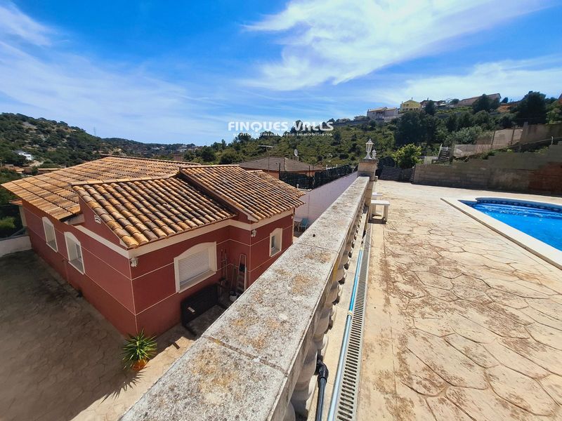 Chalet Independiente en venta Castellet I La Gornal, Barcelona. Ref: 1549. Finques Valls