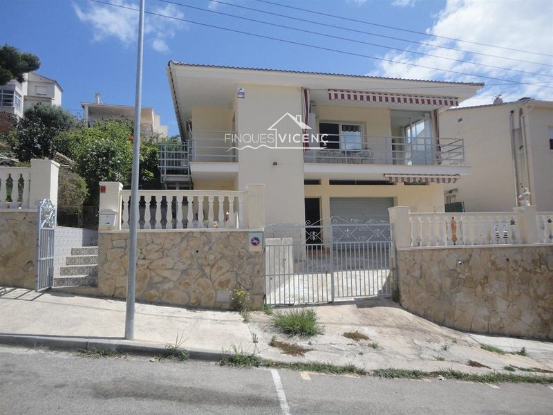 Maison de Ville en vente Segur De Calafell, Tarragona. Ref: 2386. Finques Vicenç