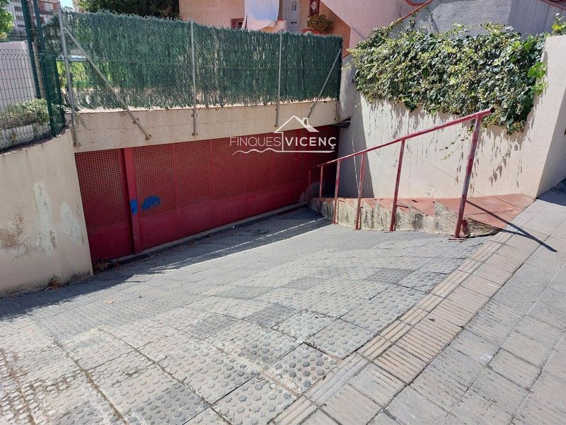 Garage en vente Calafell, Tarragona. Ref: 2562. Finques Vicenç