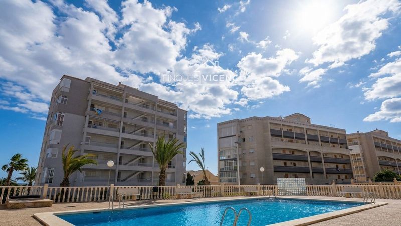 Piso en venta Elche/Elx, Alicante. Ref: 2879. Finques Vicenç