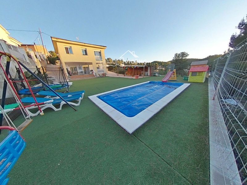 Maison de Ville en vente La Bisbal del Penedes, Tarragona. Ref: 2885. Finques Vicenç
