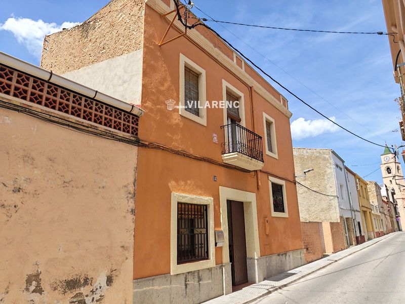 Townhouse for sale Llorenç Del Penedes, Tarragona. Ref: 2104. Finques Vilarenc