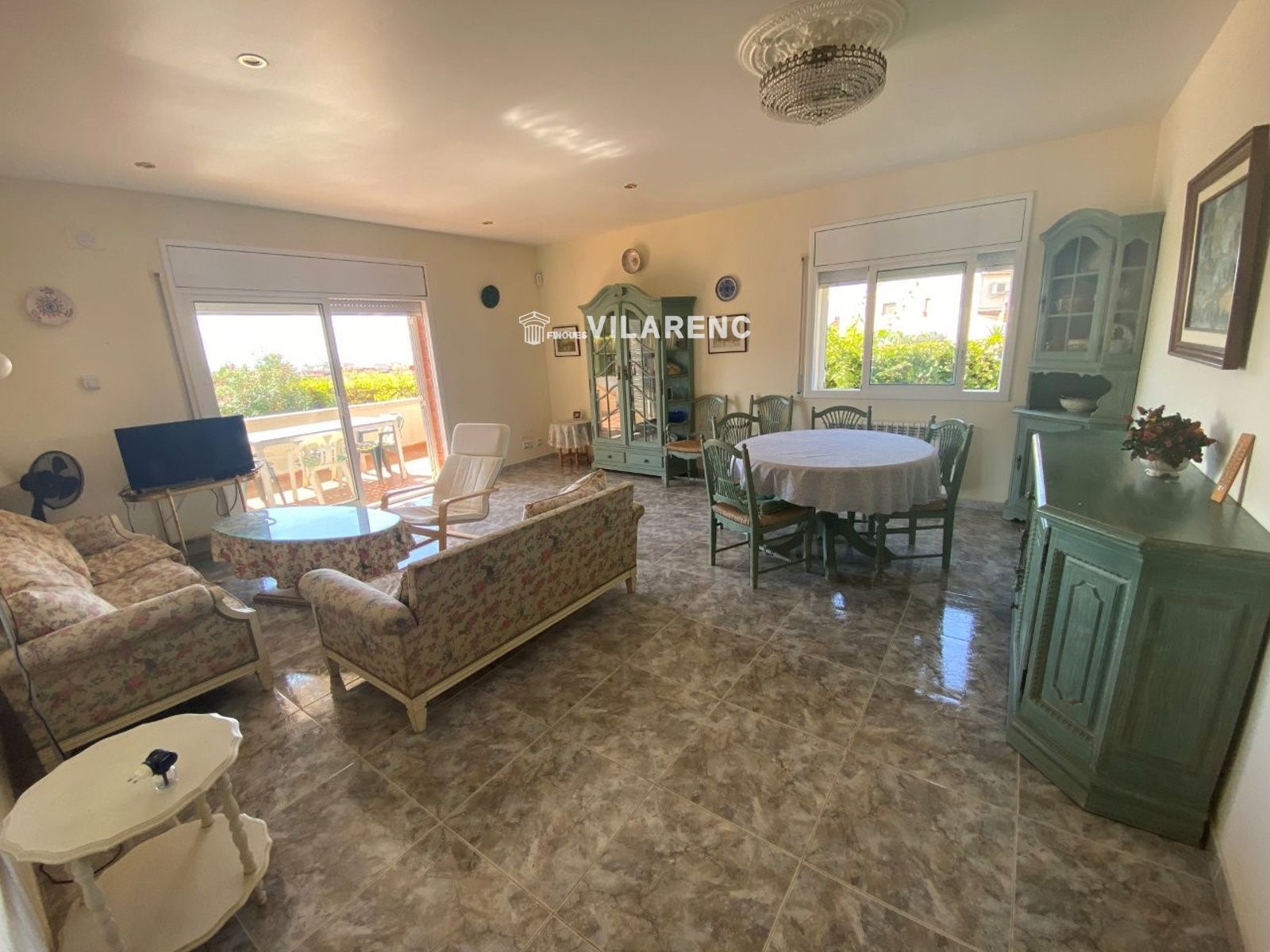 VENTA DE CHALET INDEPENDIENTE DE 4 DORMITORIOS / 3 BAÑOS Y PISCINA PROPIA - Foto 11