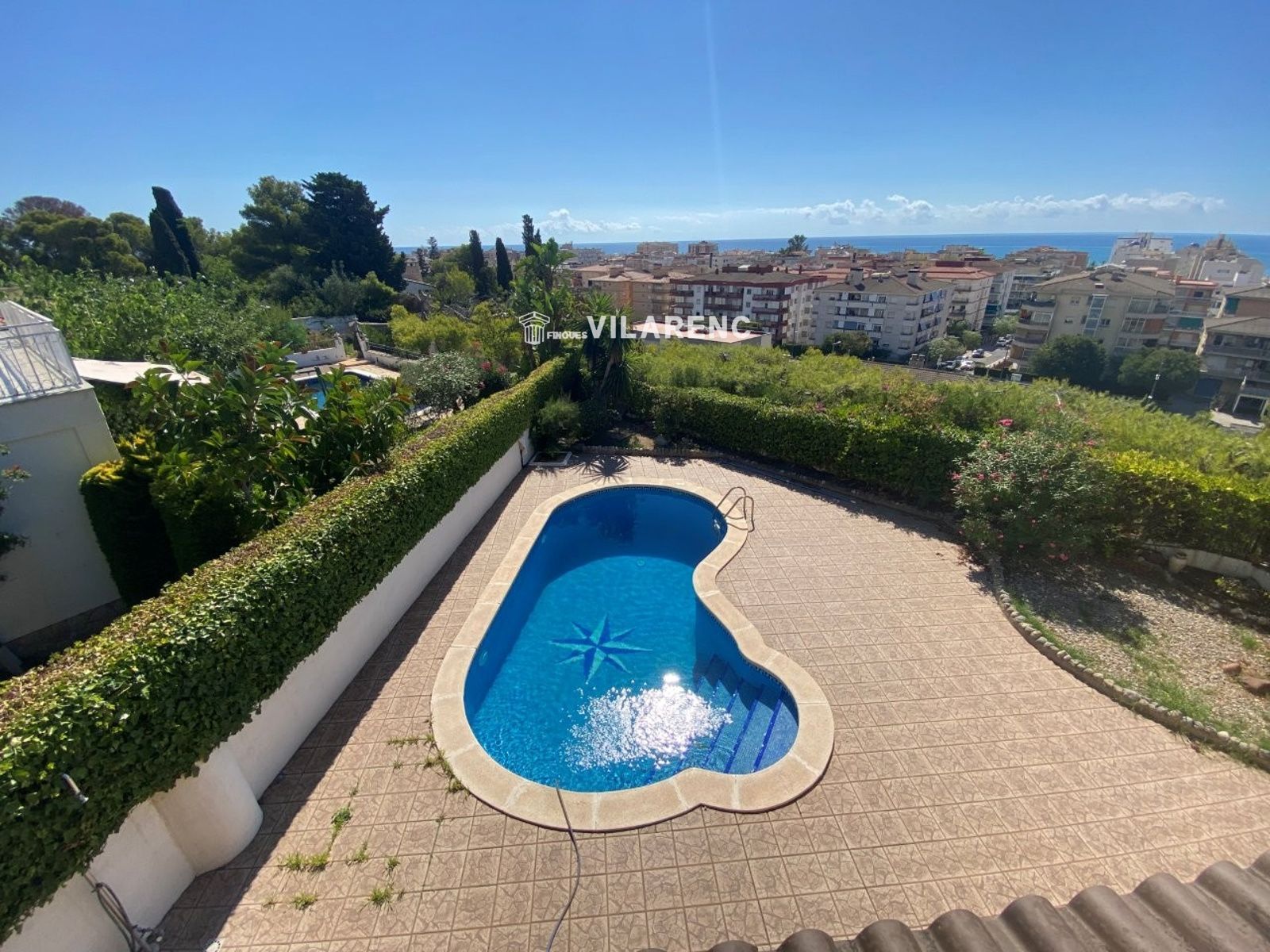 VENTA DE CHALET INDEPENDIENTE DE 4 DORMITORIOS / 3 BAÑOS Y PISCINA PROPIA - Foto 36