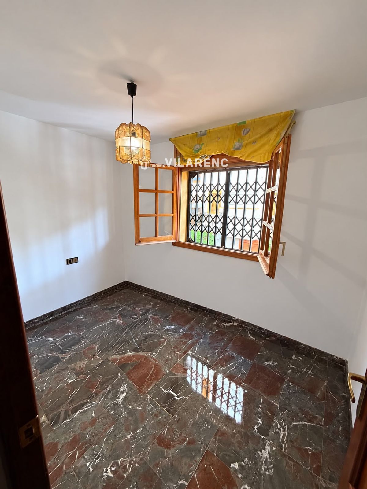 Calafell: piso de 3 habitaciones, piscina y garaje - Foto 38