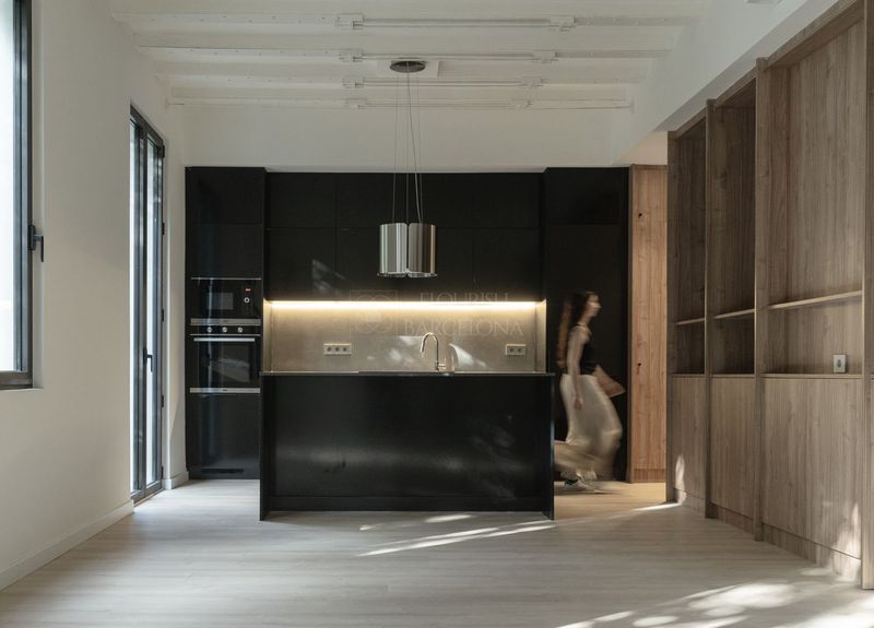 Piso en venta Barcelona. Ref: 1016. Flourish Barcelona 