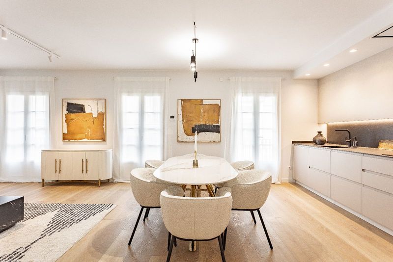 Appartamento in vendita Barcelona. Ref: 1074. Flourish Barcelona 