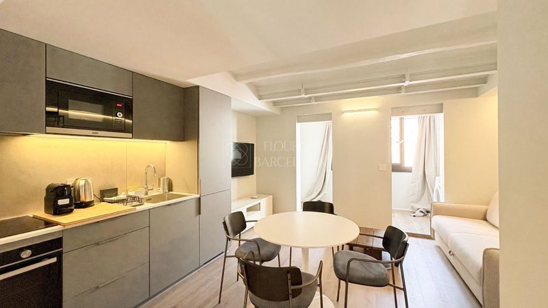Appartement te koop Barcelona. Ref: 1136. Flourish Boutique Realty 