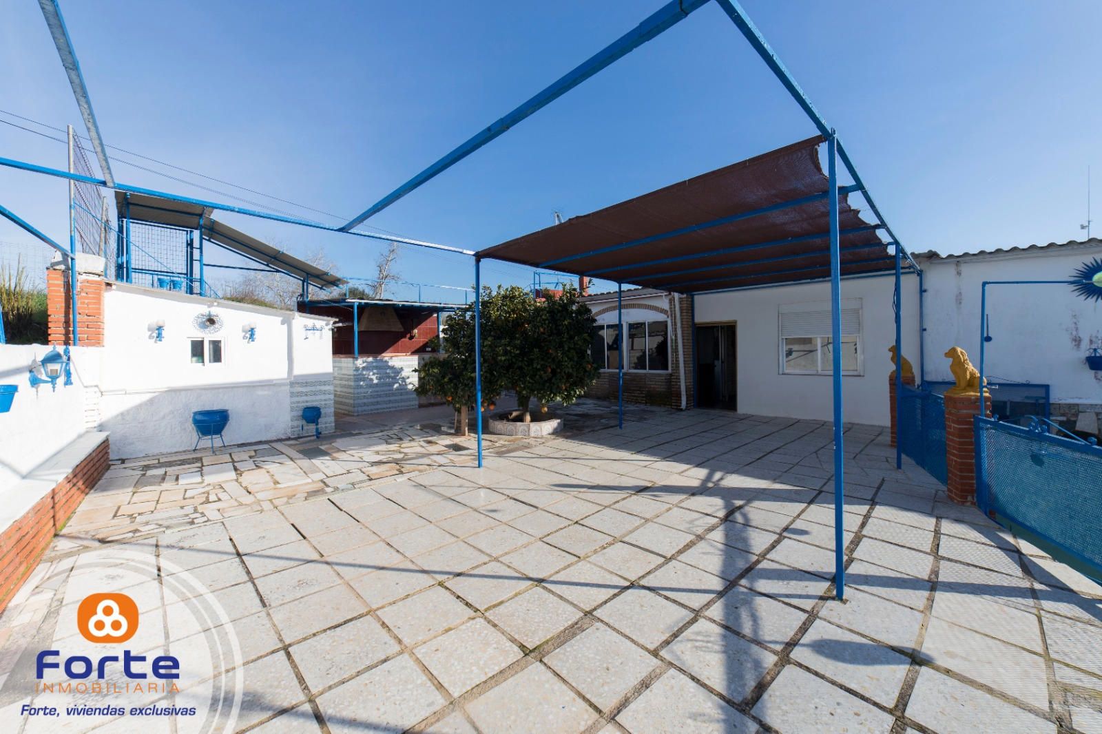 Chalet Independiente en venta Almodovar Del Rio, Córdoba. Ref: 3312. Inmobiliaria Forte