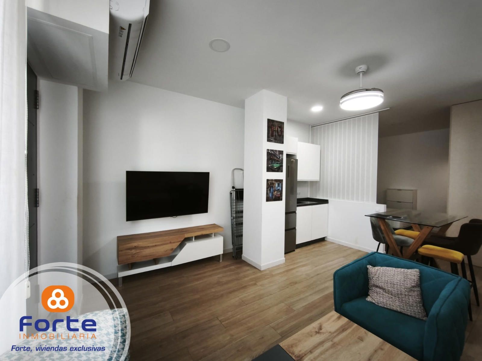 PRECIOSO LOFT EN AVD CARLOS III - Foto 3