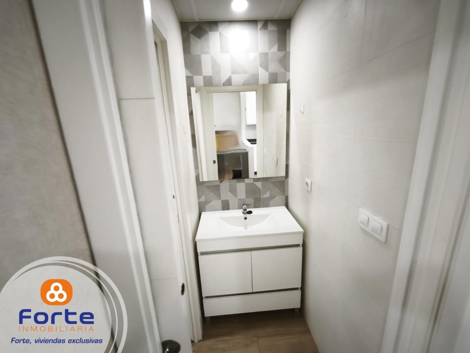 PRECIOSO LOFT EN AVD CARLOS III - Foto 7