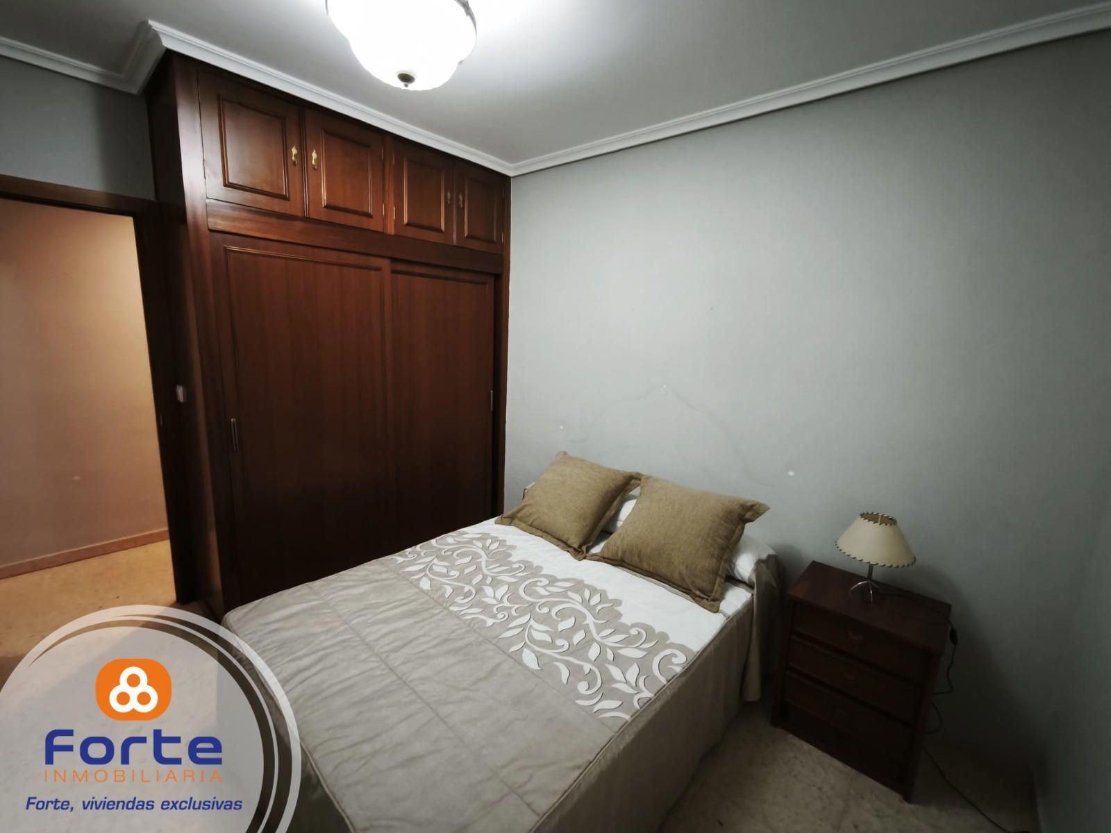 SEÑORIAL PISO DE 4 HABITACIONES, DOS ASCENSORES EN CIUDAD JARDIN - Foto 12
