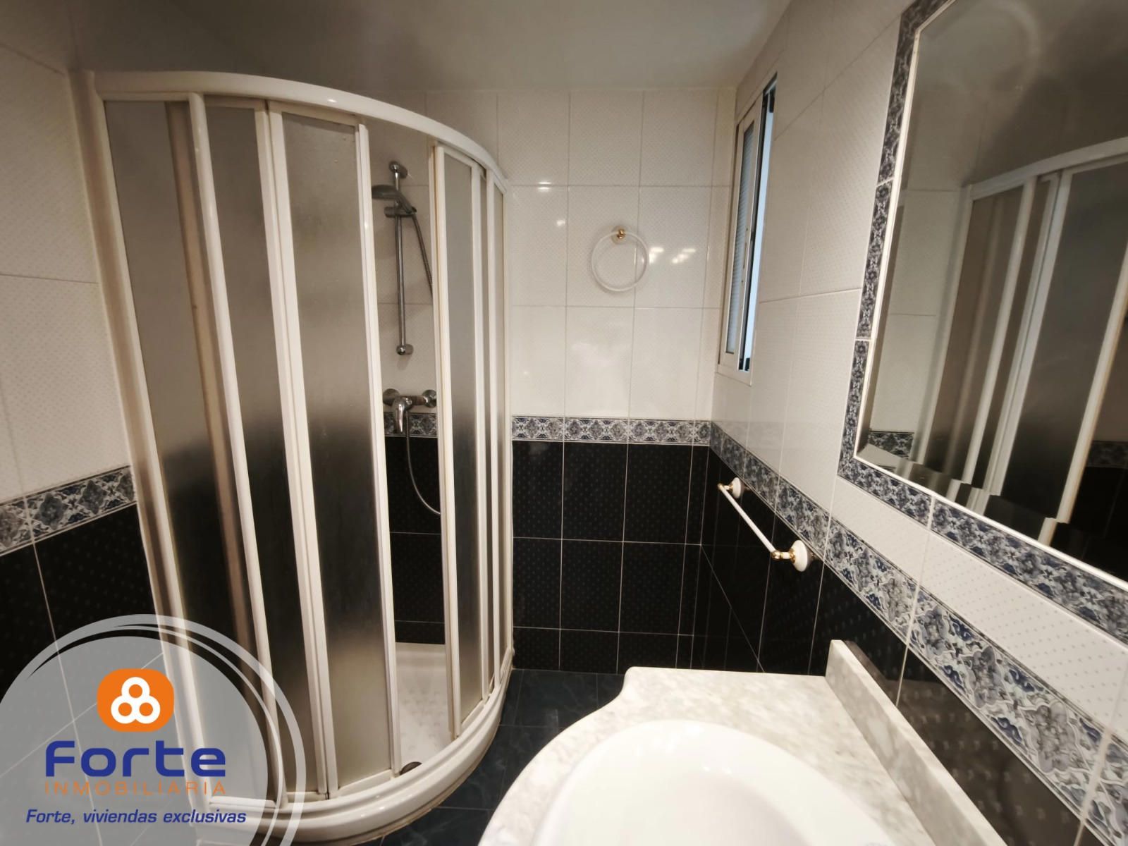 SEÑORIAL PISO DE 4 HABITACIONES, DOS ASCENSORES EN CIUDAD JARDIN - Foto 20