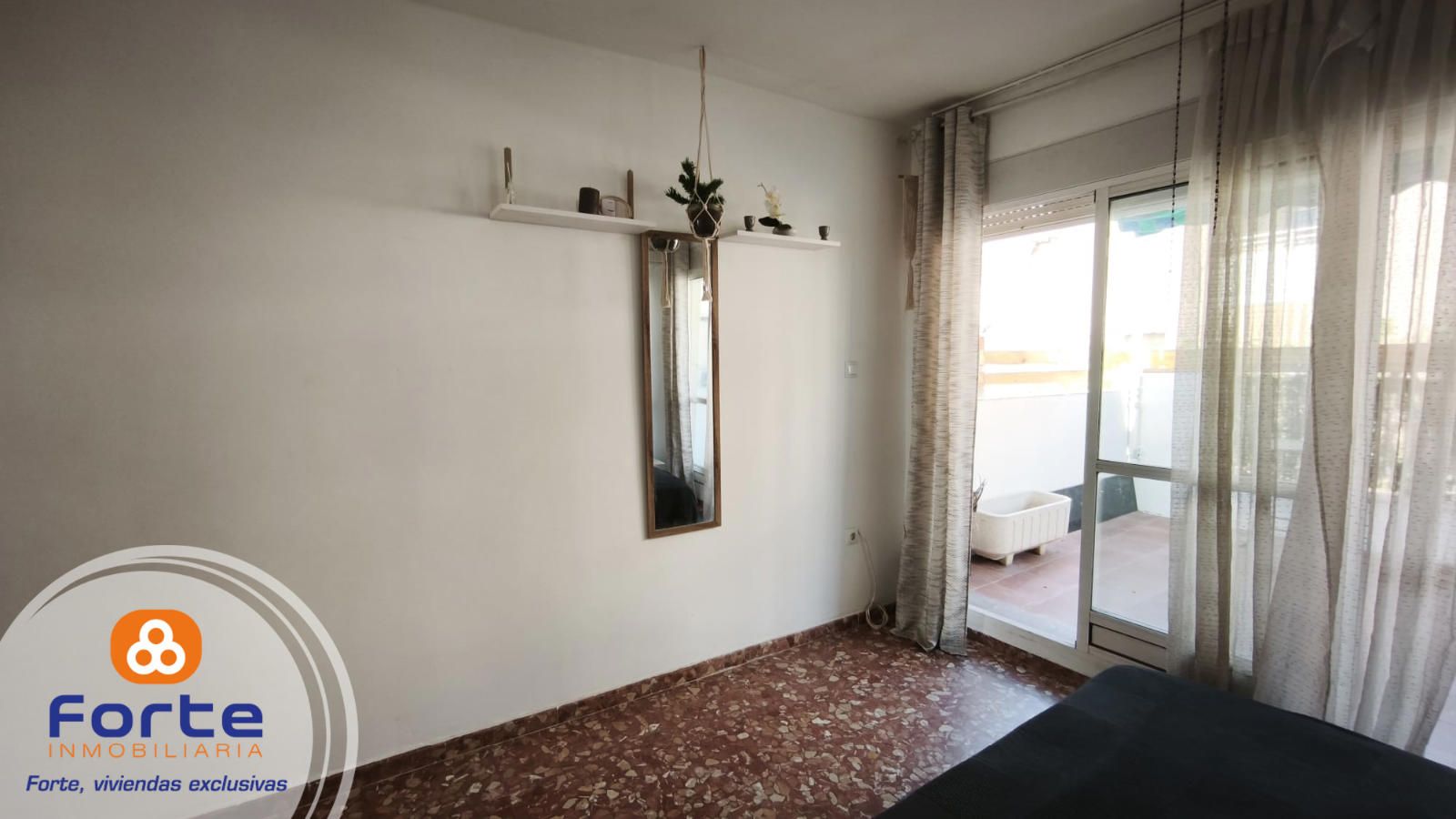 CASA ADOSADA PROXIMA A OLLERIAS, CON APARTAMENTO DE USO VACACIONAL INDEPENDIENTE EN PLANTA BAJA - Foto 6