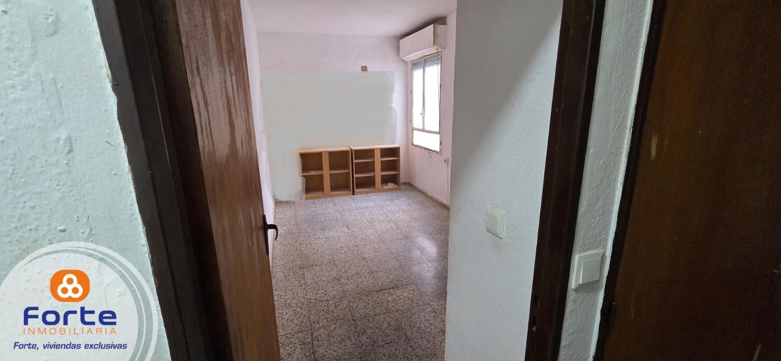 VIVIENDA CON INMEJORABLE SITUACIÓN!!! PRECIO EXCEPCIONAL!!! AL LADO DE RECTORADO - Foto 6