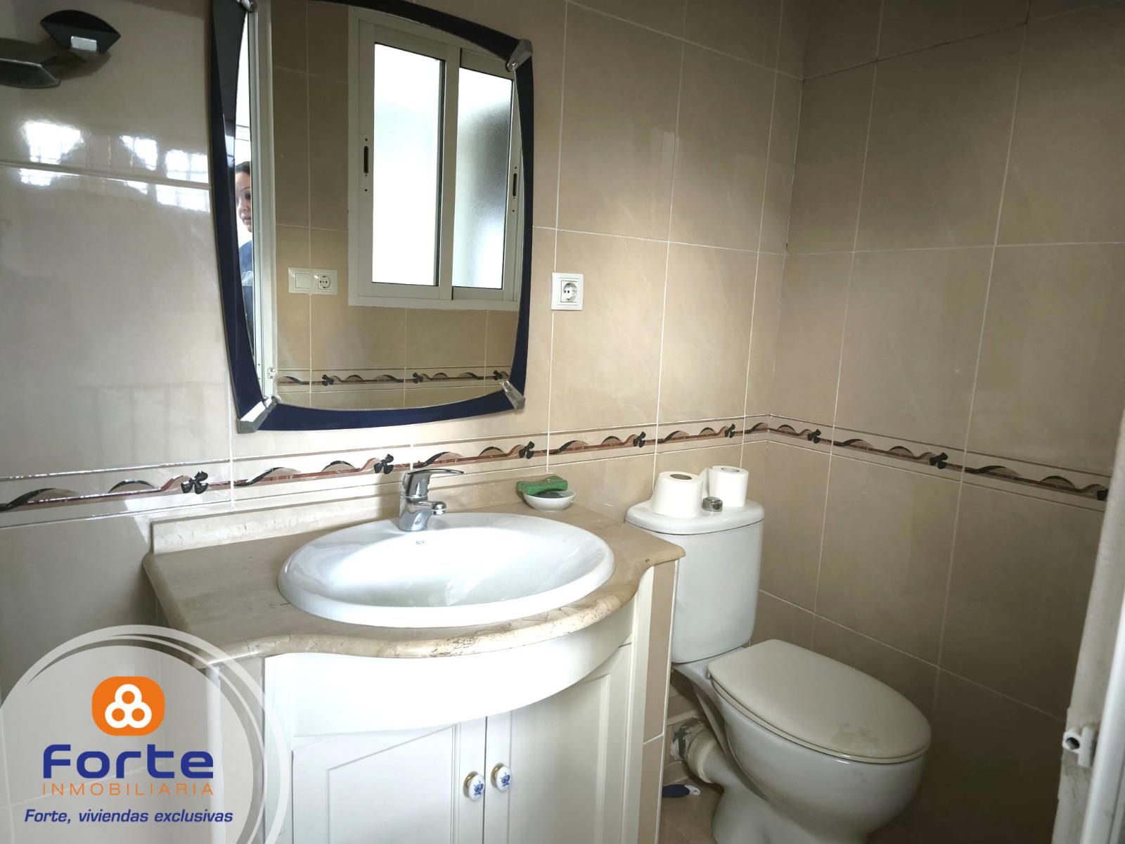 EXCLUSIVA CASA PARA ENTRAR A VIVIR EN ZONA ALTA DE CAMPO DE LA VERDAD - Foto 11
