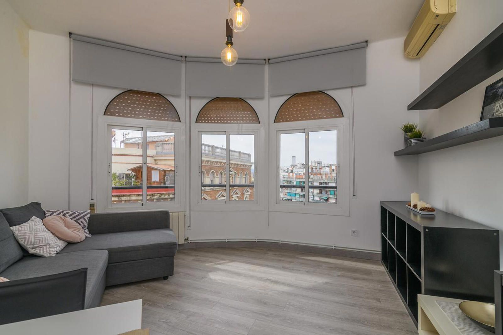 Àtic en venda Barcelona. Ref: 5707. FINQUES FUTURA