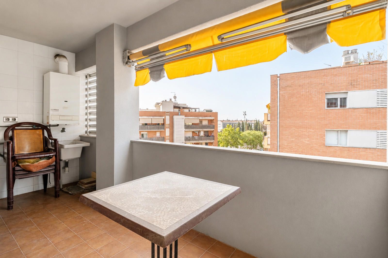 Terraza - Precioso piso exterior y luminoso en la zona de Els Canyars- Castelldefels