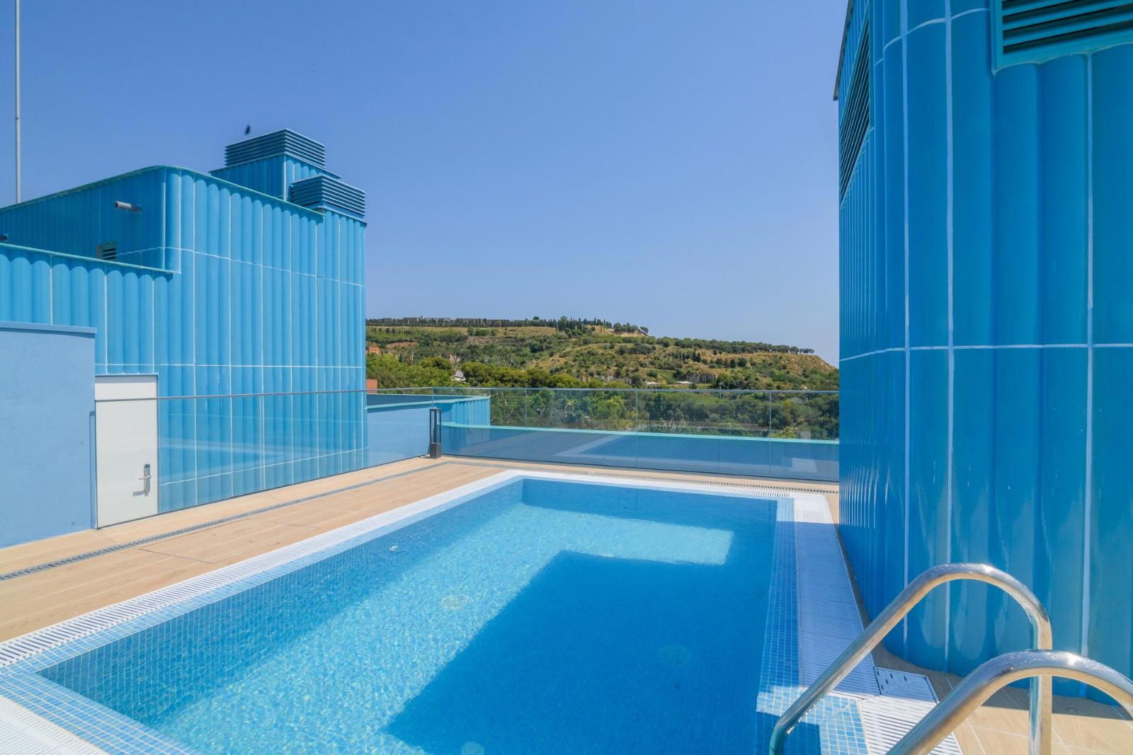 Fantástico Piso de Obra Nueva en la Marina del Port- Con piscina comunitaria, parking, trastero, gimnasio.. Una maravilla¡ - Foto 6
