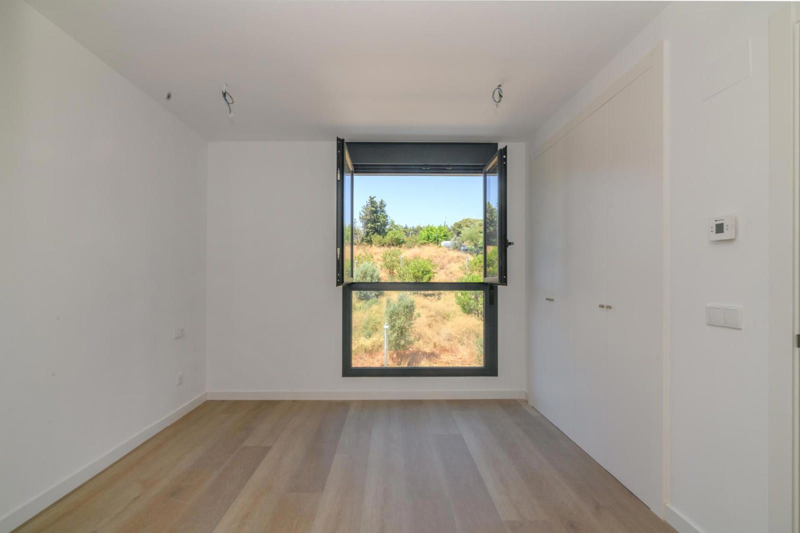 Fantástico Piso de Obra Nueva en la Marina del Port- Con piscina comunitaria, parking, trastero, gimnasio.. Una maravilla¡ - Foto 12